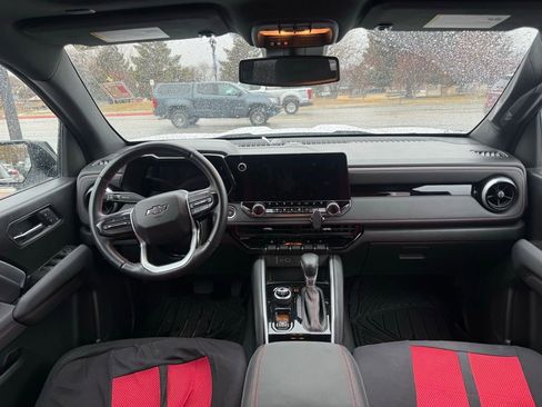 Used 2023 Chevrolet Colorado Z71 w/ Z71 Convenience Package 2 image 17