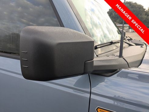 New 2025 Ford Bronco Badlands image 12