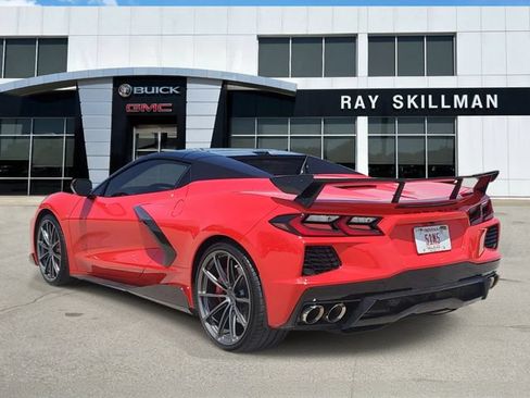 Used 2023 Chevrolet Corvette Stingray Premium Conv w/ Z51 Performance Package RWD image 4
