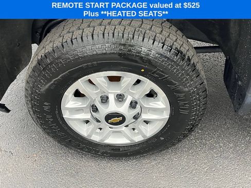 Used 2025 Chevrolet Silverado 2500 LT w/ Convenience Package AWD/4WD image 6