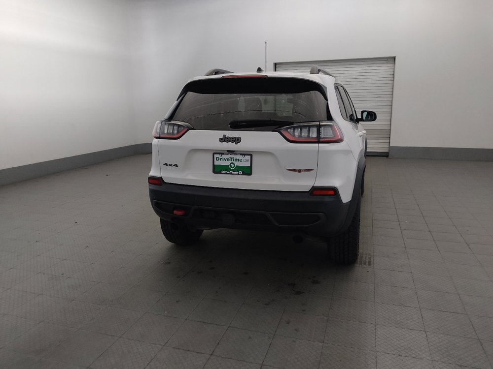 Used 2019 Jeep Cherokee Trailhawk AWD/4WD image 7