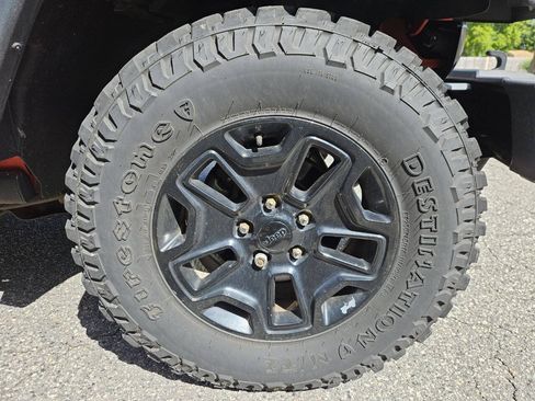 Used 2015 Jeep Wrangler Unlimited Sport AWD/4WD image 26