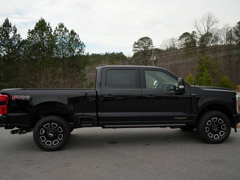 New 2026 Ford F250 Platinum AWD/4WD image 21