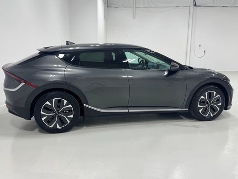 Used 2024 Kia EV6 Light image 18