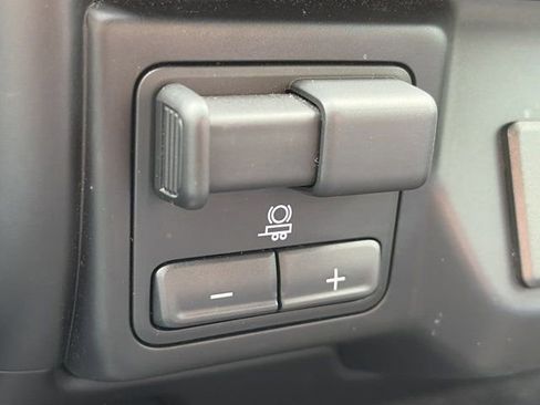 Used 2019 GMC Sierra 1500 SLT w/ SLT Premium Package image 25