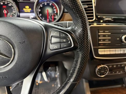 Used 2018 Mercedes-Benz GLE 350 4MATIC image 17