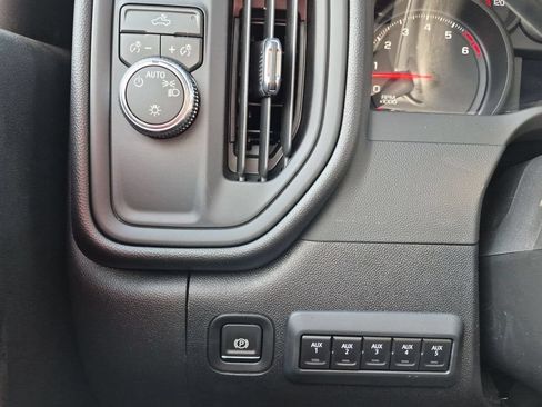 New 2026 GMC Sierra 3500 Pro w/ Convenience Package RWD image 17