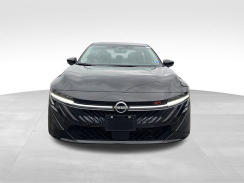 New 2026 Nissan Sentra SR w/ SR Premium Package image 9