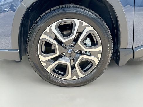 Certified 2024 Subaru Ascent Limited AWD/4WD image 42