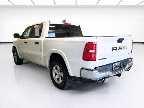 Used 2025 RAM 1500 Big Horn AWD/4WD image 6