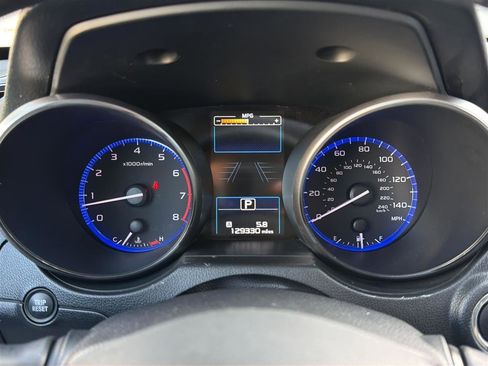Used 2015 Subaru Outback 2.5i Limited image 25