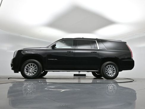 Used 2019 GMC Yukon XL SLT w/ Open Road Package image 7