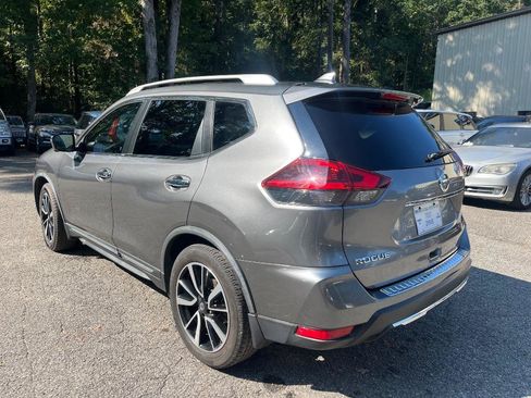 Used 2018 Nissan Rogue SL w/ Premium Package FWD image 12