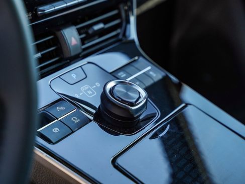 Used 2023 Toyota bZ4X XLE w/ Weather Package image 22