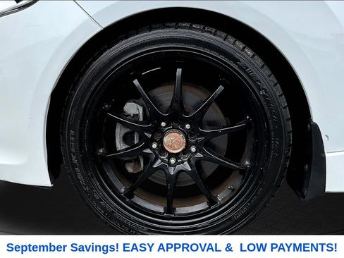 Used 2016 Hyundai Veloster Turbo FWD image 28