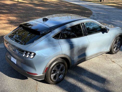 Used 2023 Ford Mustang Mach-E Select image 5