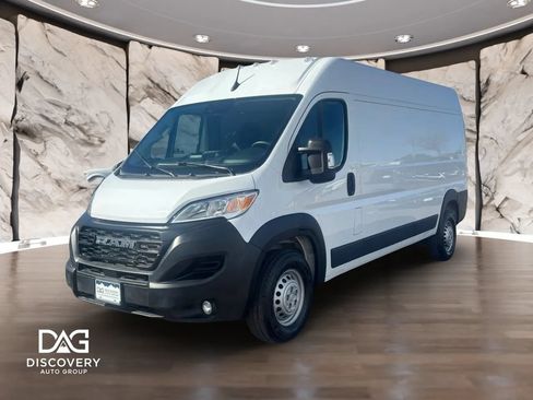 Used 2026 RAM ProMaster 2500 w/ Convenience Group FWD image 1
