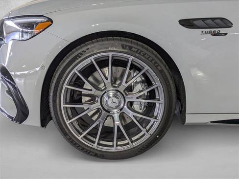 New 2026 Mercedes-Benz E 53 AMG e 4MATIC Sedan image 10