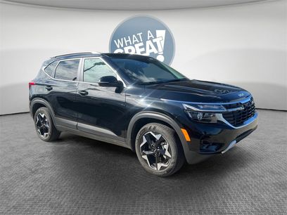 Certified 2025 Kia Seltos EX