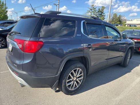 Used 2018 GMC Acadia SLE AWD/4WD image 3