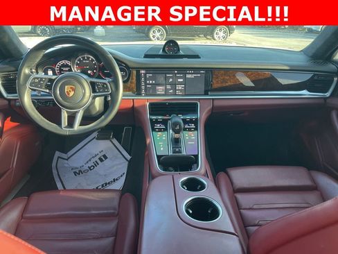 Used 2018 Porsche Panamera Turbo image 14