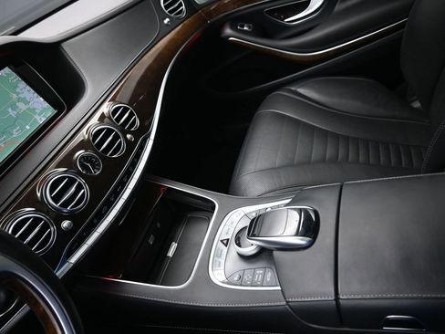 Used 2016 Mercedes-Benz S 550 4MATIC Sedan image 19
