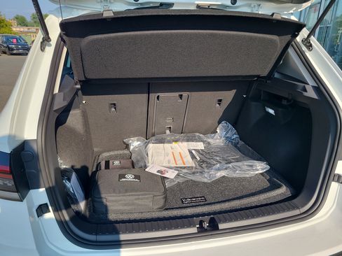 New 2025 Volkswagen Taos S image 13