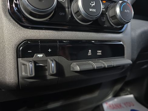 Used 2024 RAM 3500 Tradesman w/ Safety Group image 32