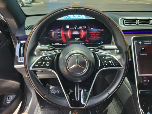 Used 2024 Mercedes-Benz S 580 4MATIC Sedan image 29