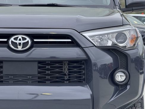 Used 2024 Toyota 4Runner SR5 AWD/4WD image 8
