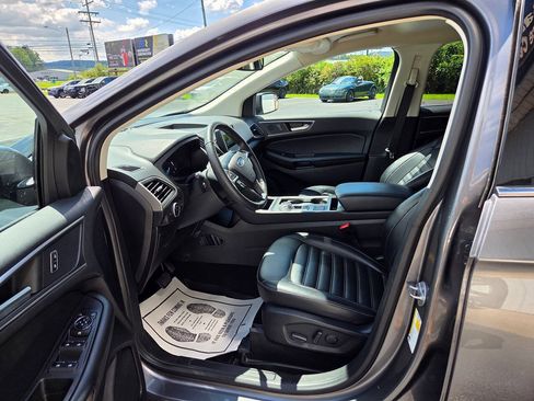 Used 2022 Ford Edge SEL w/ Convenience Package AWD/4WD image 11