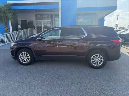 Used 2019 Chevrolet Traverse LT FWD image 7