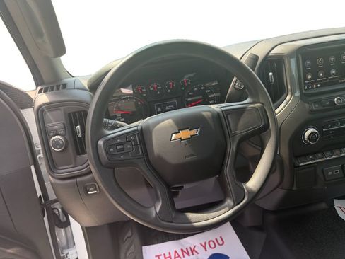 Used 2025 Chevrolet Silverado 1500 W/T RWD image 12