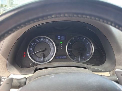 Used 2012 Lexus IS 350 RWD image 5