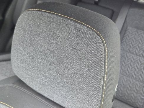 Used 2022 Chevrolet Equinox LT AWD/4WD image 16