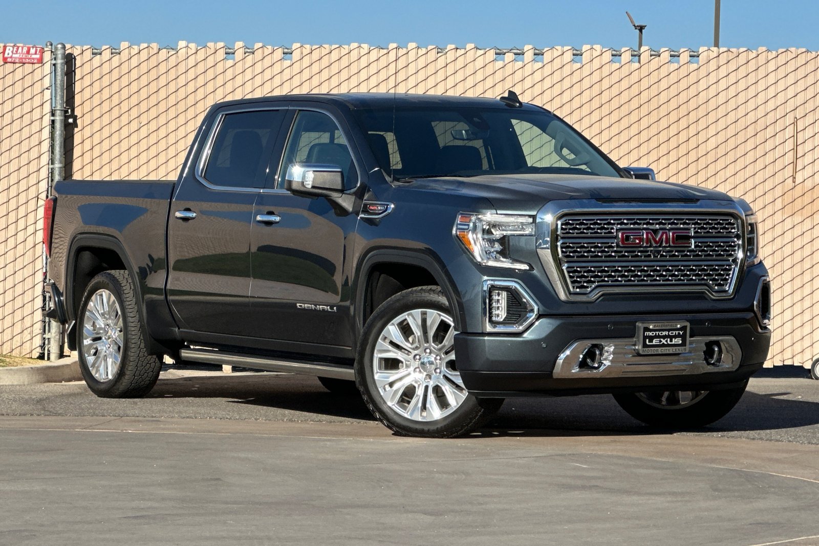 Used 2020 GMC Sierra 1500 Denali w/ Denali Ultimate Package AWD/4WD image 2