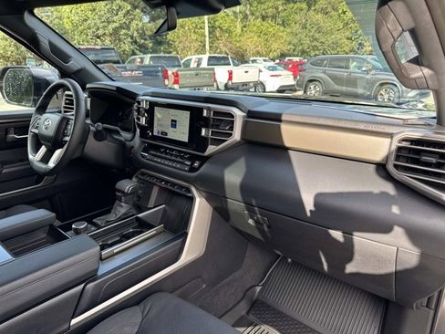 Used 2025 Toyota Sequoia SR5 image 20