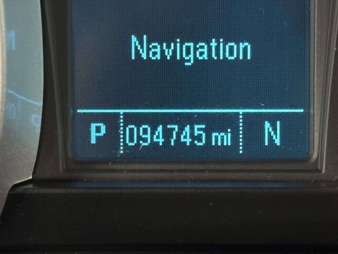 Used 2017 Chevrolet Equinox LT w/ Convenience Package image 34