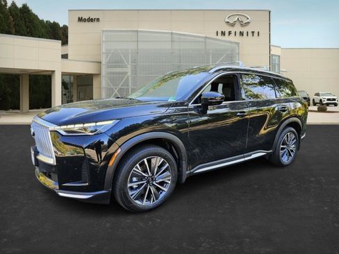 New 2026 INFINITI QX60 Luxe w/ Family Package image 1