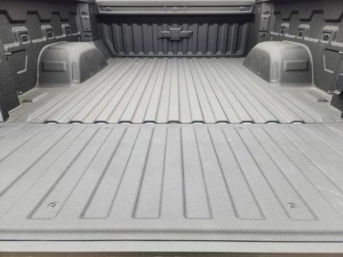 Used 2026 Chevrolet Silverado 1500 LTZ w/ LTZ Premium Package image 40