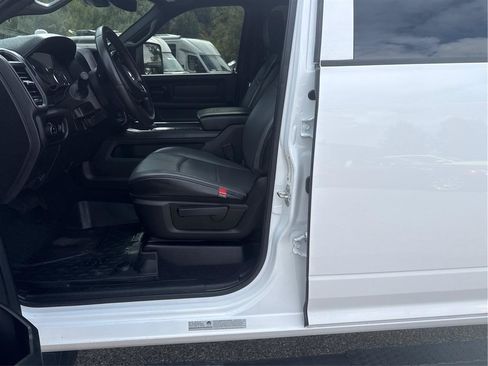 Used 2025 RAM 2500 Tradesman AWD/4WD image 9