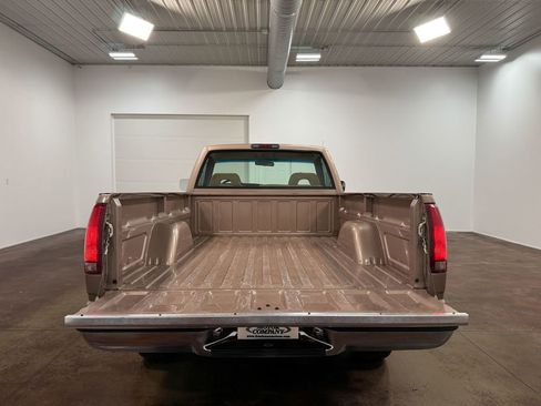Used 1994 GMC Sierra 1500 2WD Regular Cab image 22
