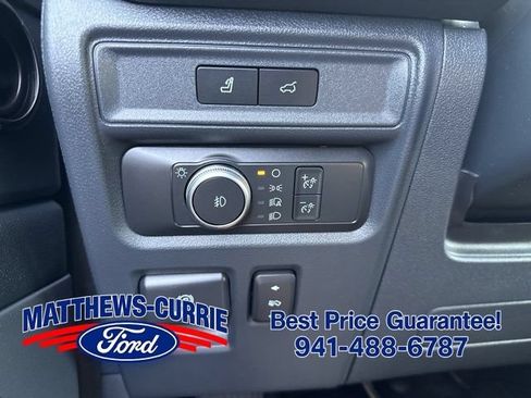 Used 2022 Ford Expedition Max Limited RWD image 28