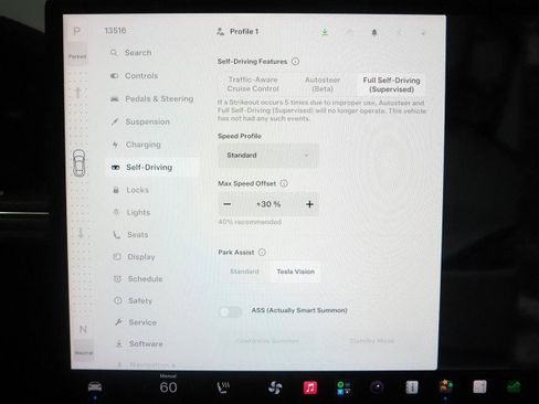 Used 2022 Tesla Model S AWD image 37