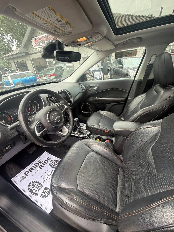 Used 2018 Jeep Compass Limited w/ Navigation Group AWD/4WD image 21