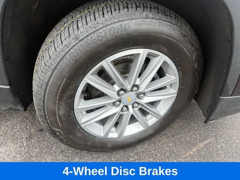 Used 2022 Chevrolet Traverse LT AWD/4WD image 10