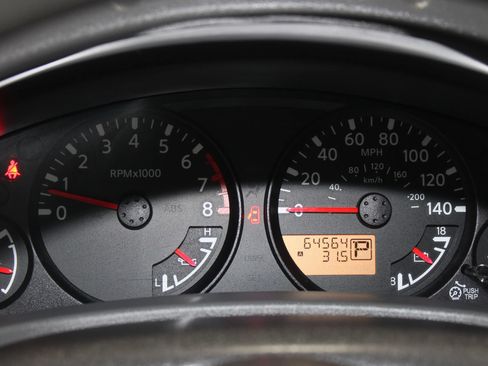 Used 2015 Nissan Xterra S w/ Value Package RWD image 11
