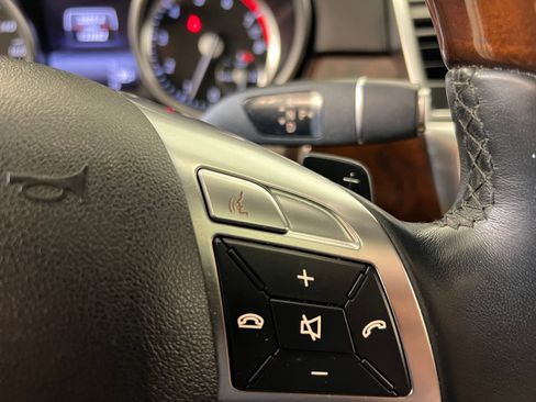 Used 2014 Mercedes-Benz ML 350 2WD image 26