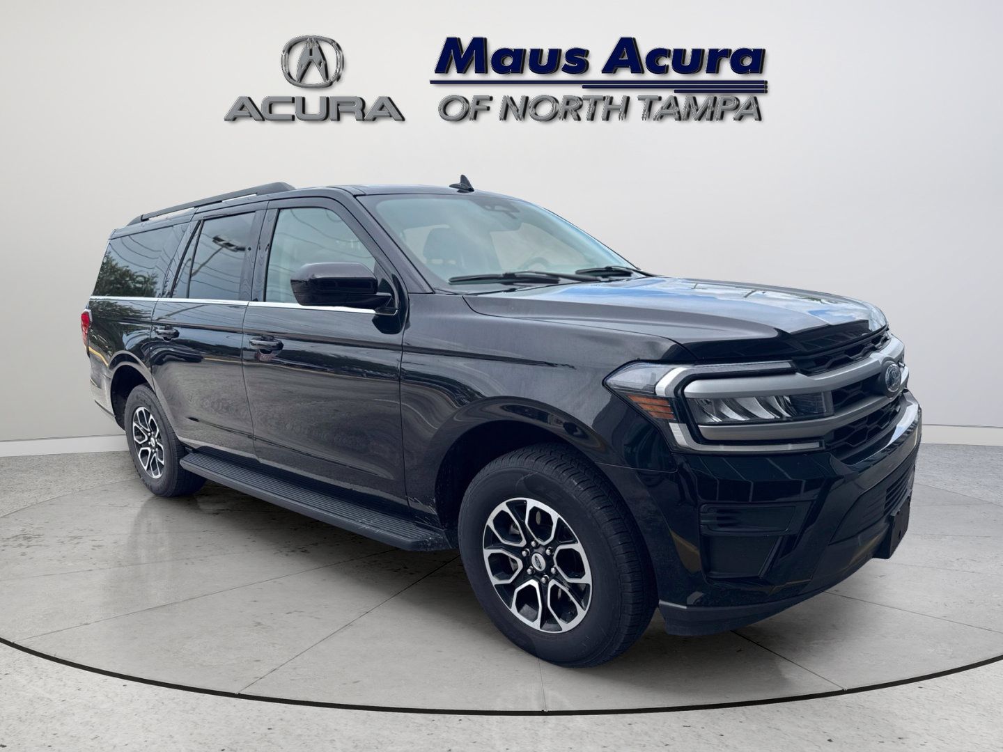 Used 2024 Ford Expedition Max XLT AWD/4WD image 1