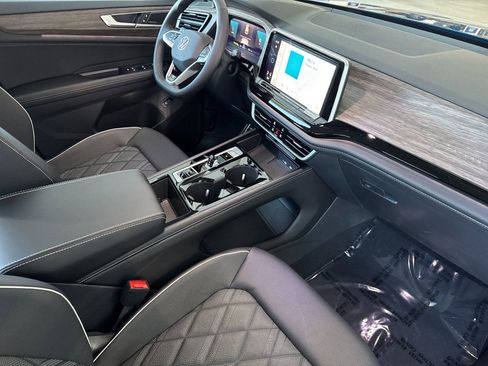 New 2026 Volkswagen Atlas SEL Premium R-Line AWD/4WD image 15